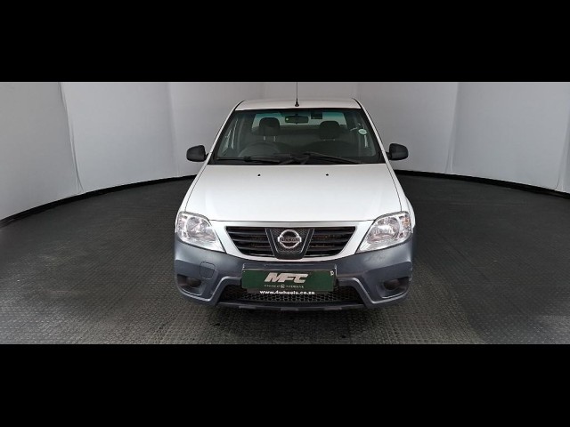 BUY NISSAN NP200 1.6 A/C SAFETY PACK P/U S/C 2022 PICKUP, NedbankMFC