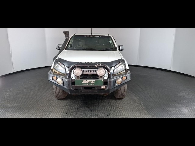 BUY ISUZU KB 300 D-TEQ LX 4X4 P/U S/C 2014 PICKUP, NedbankMFC